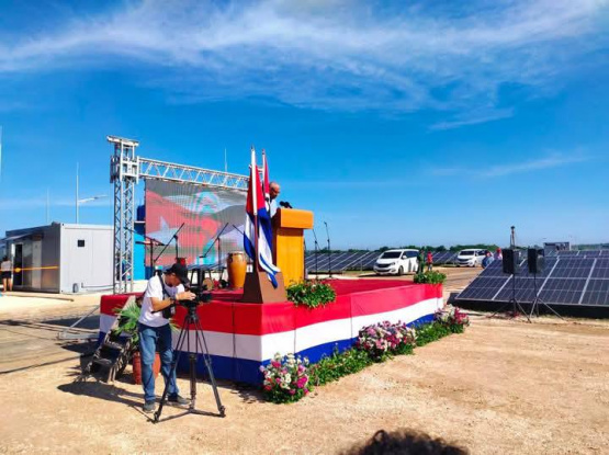 Cuba inaugura parque solar en Contramaestre mientras persisten graves carencias energéticas en la isla